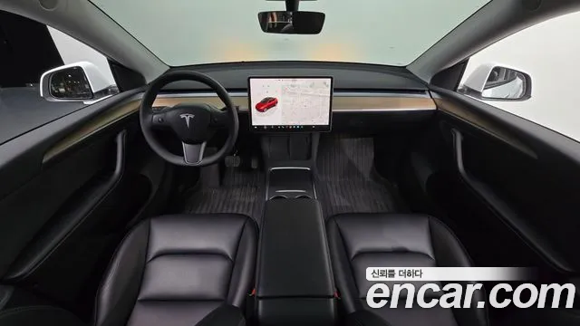 Tesla Model Y 2024 thumb 7