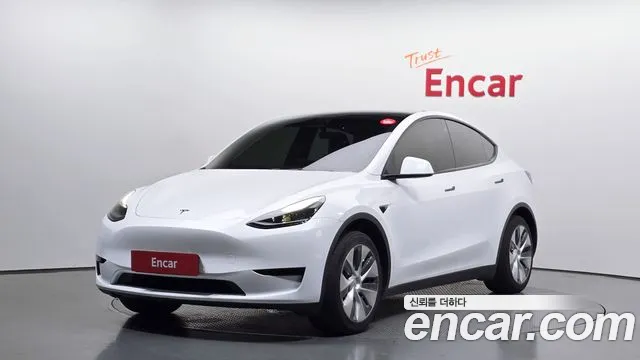 Tesla Model Y 2024 thumb 11