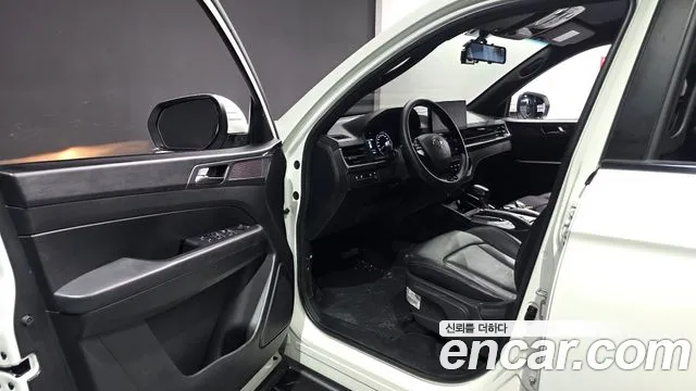 KG_Mobility_Ssangyong Rexton 2023 thumb 10