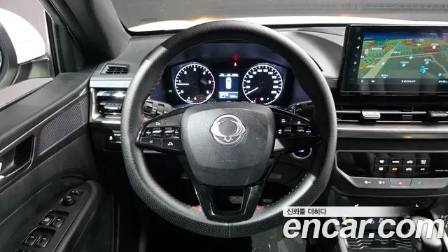 KG_Mobility_Ssangyong Rexton 2023 thumb 12