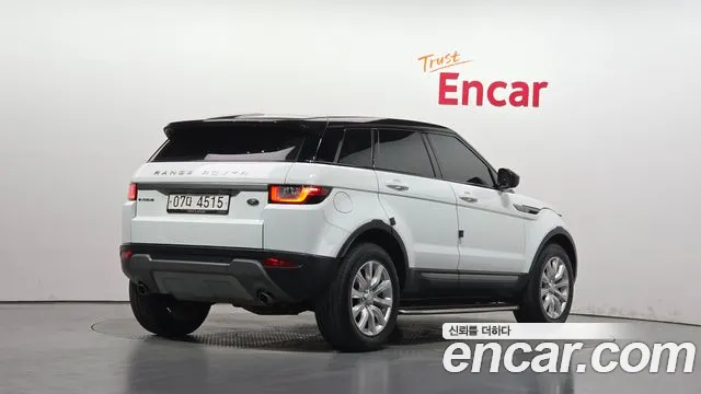 Land Rover Range Rover Evoque 2018 thumb 2