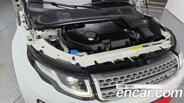 Land Rover Range Rover Evoque 2018 thumb 6