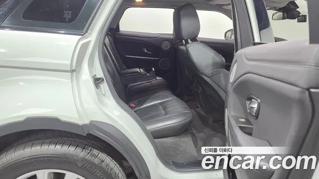Land Rover Range Rover Evoque 2018 thumb 11