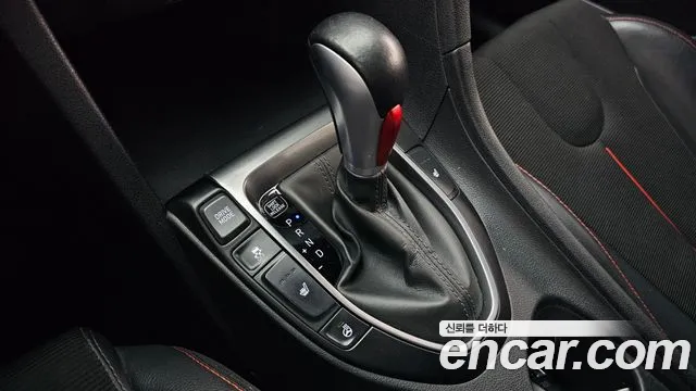 Hyundai Veloster 2018 thumb 9
