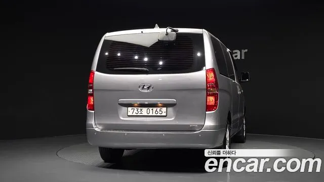 Hyundai Starex 2018 thumb 4