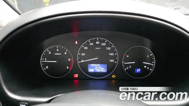 Hyundai Starex 2018 thumb 8