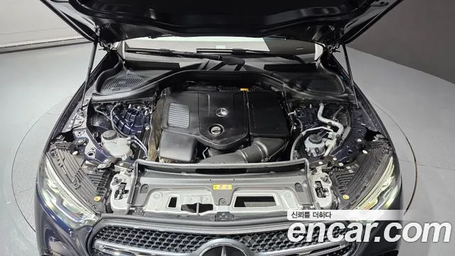 Mercedes-Benz GLC 2024 thumb 6