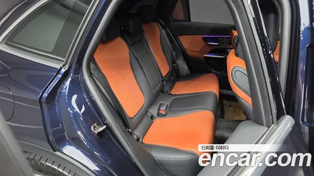 Mercedes-Benz GLC 2024 thumb 11