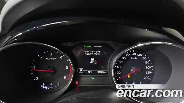Kia Carnival 2017 thumb 8