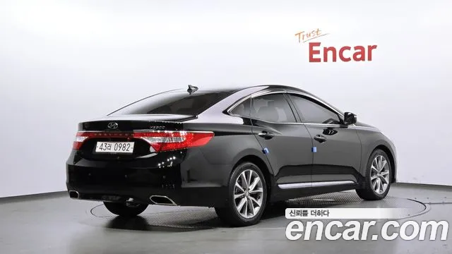 Hyundai Grandeur 2016 thumb 2