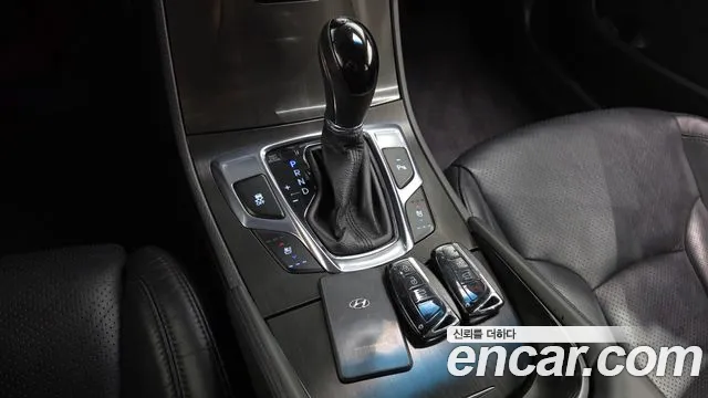 Hyundai Grandeur 2016 thumb 9