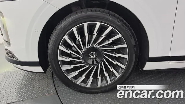 Hyundai Grandeur 2023 thumb 5