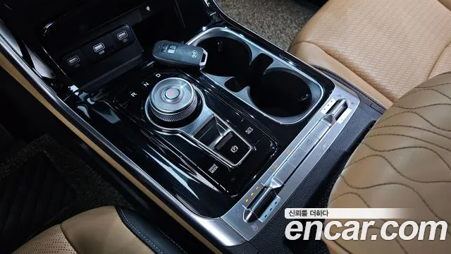 Kia Carnival 2021 thumb 9