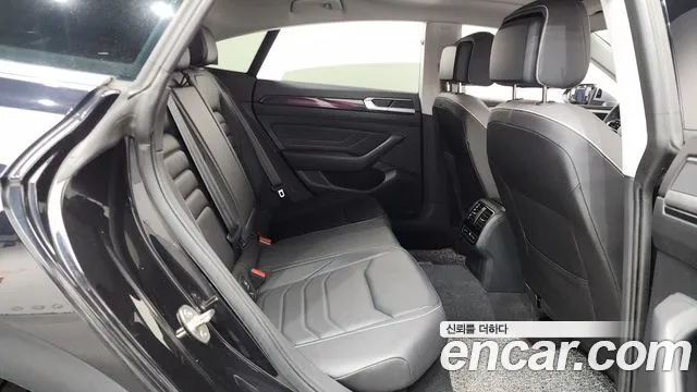 Volkswagen Arteon 2023 thumb 12