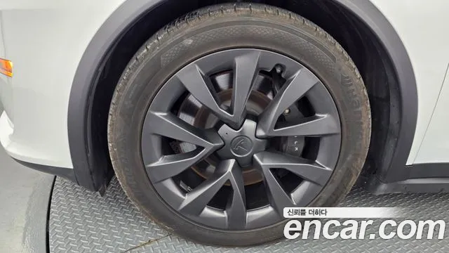 Tesla Model X 2023 thumb 4