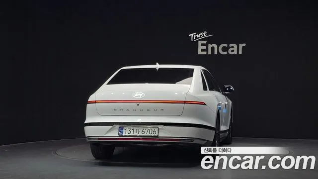 Hyundai Grandeur 2023 thumb 4