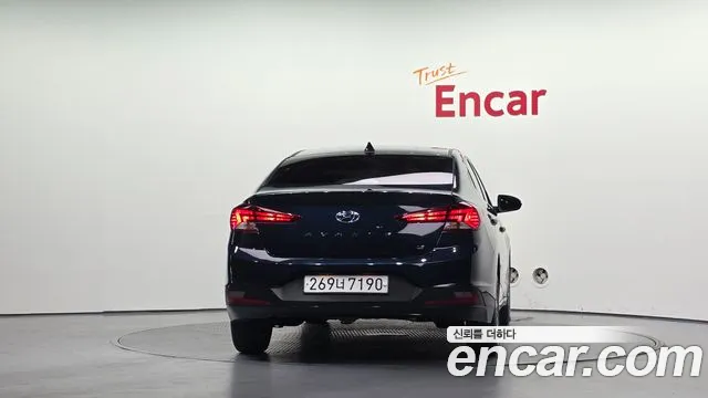 Hyundai Avante 2019 thumb 4