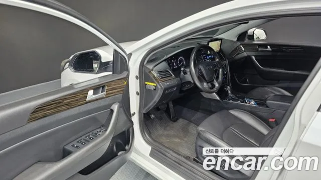 Hyundai Sonata 2015 thumb 10