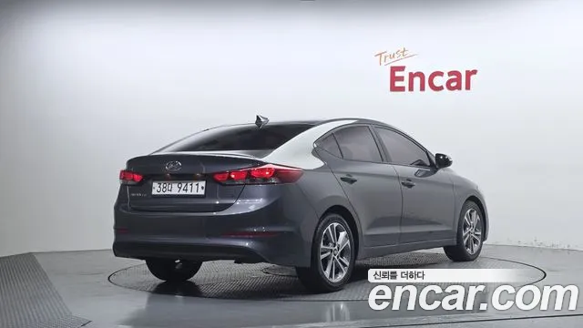 Hyundai Avante 2017 thumb 2