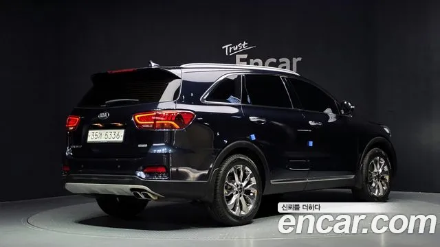 Kia Sorento 2018 thumb 2