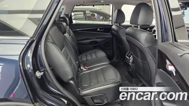 Kia Sorento 2018 thumb 12