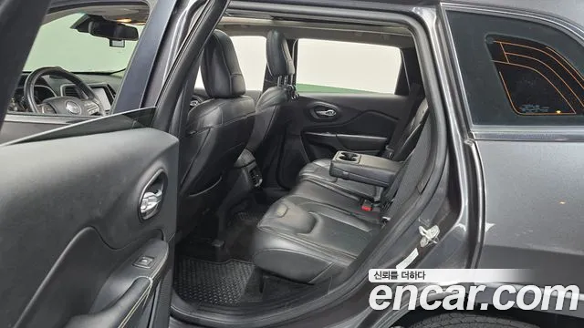 Jeep Cherokee 2015 thumb 12