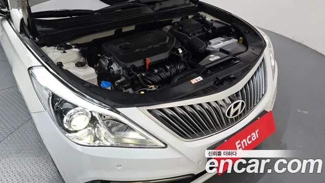 Hyundai Grandeur 2016 thumb 6