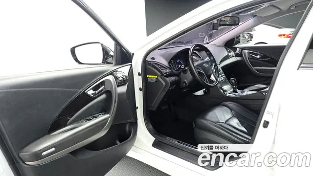 Hyundai Grandeur 2016 thumb 10