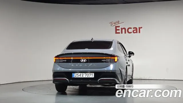 Hyundai Sonata 2025 thumb 3