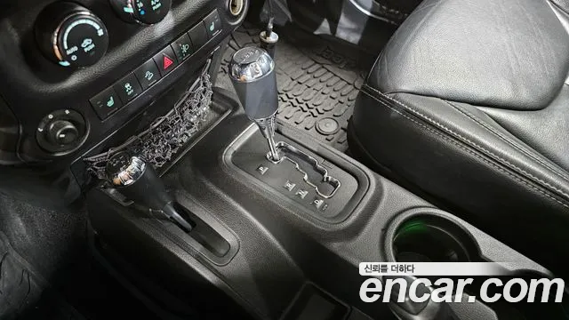 Jeep Wrangler 2014 thumb 9