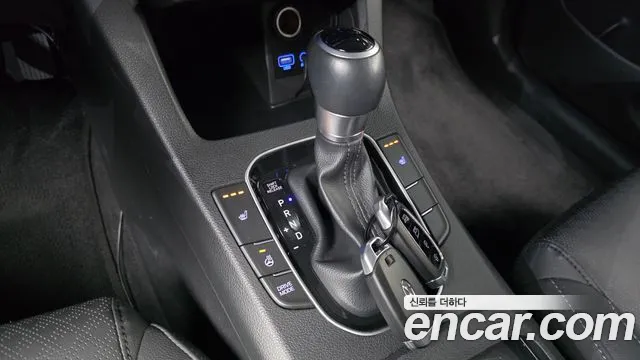 Hyundai i30 2017 thumb 9