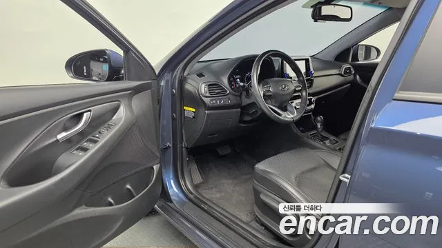 Hyundai i30 2017 thumb 10