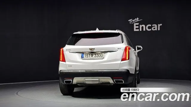 Cadillac XT5 2018 thumb 4