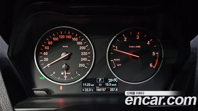BMW 1-Series 2013 thumb 8