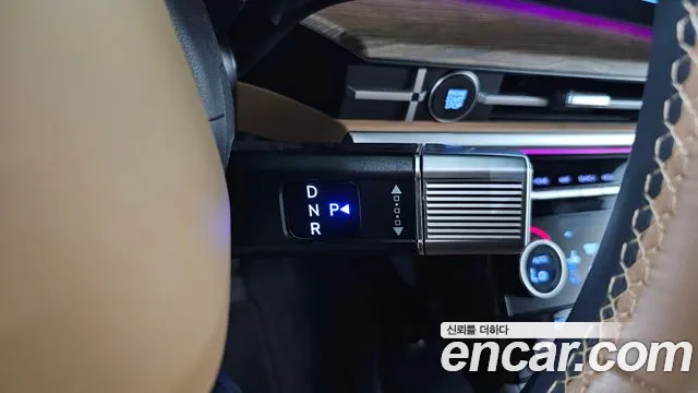 Hyundai Santa Fe 2024 thumb 9