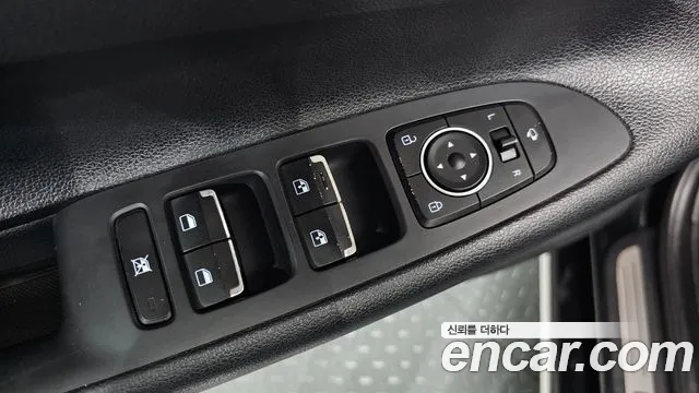 Hyundai Grandeur 2018 thumb 11