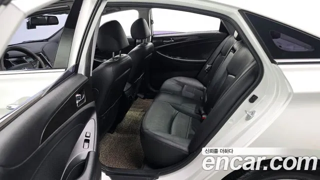 Hyundai Sonata 2013 thumb 12