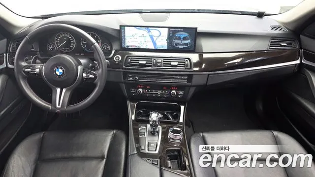 BMW 5-Series 2012 thumb 7