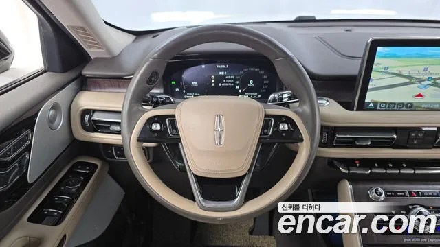 Lincoln Aviator 2022 thumb 12
