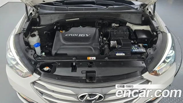 Hyundai Santa Fe 2016 thumb 5