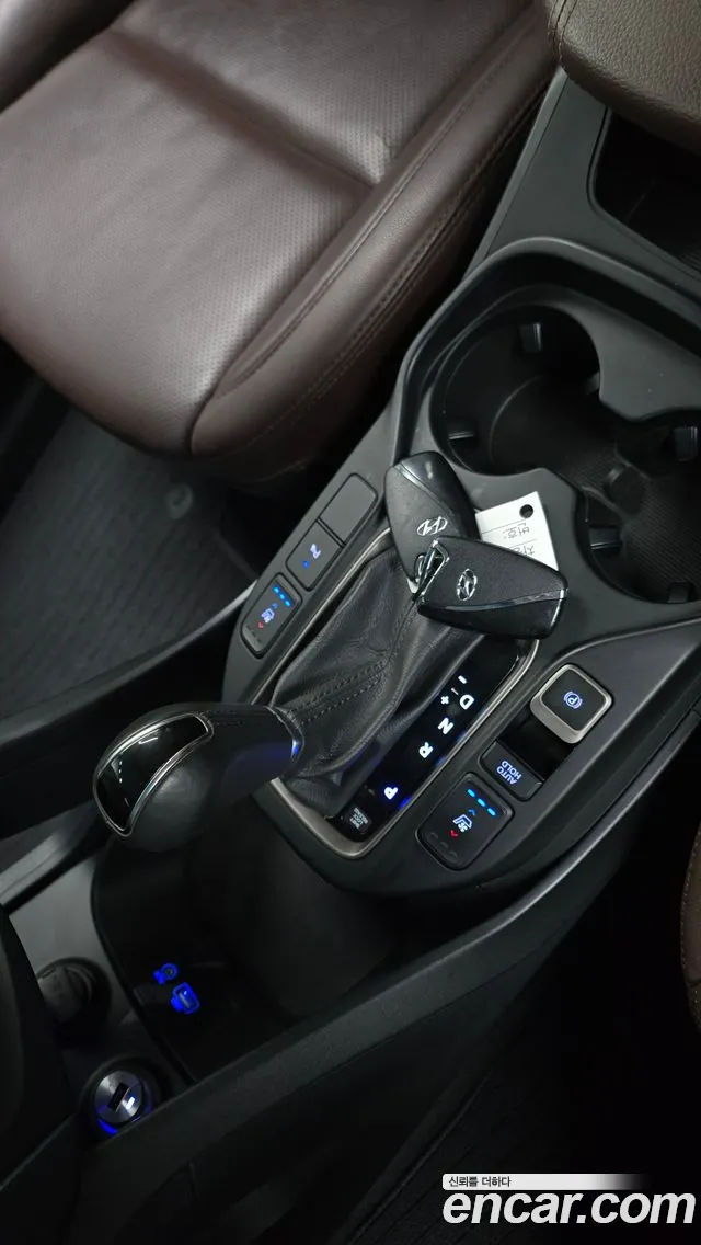 Hyundai Santa Fe 2016 thumb 8