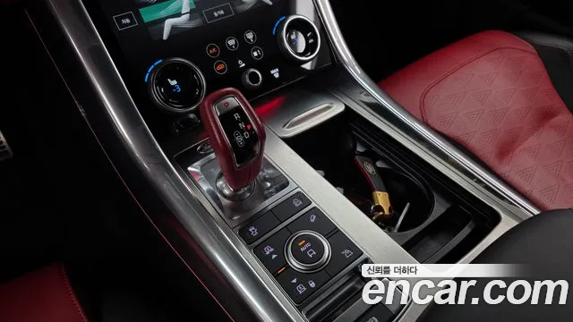 Land Rover Range Rover Sport 2019 thumb 9