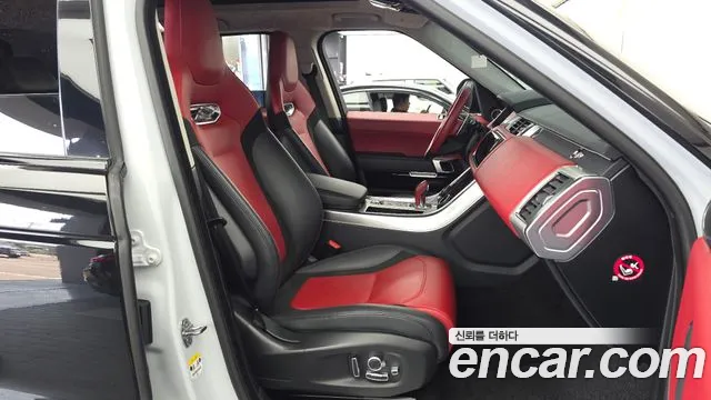 Land Rover Range Rover Sport 2019 thumb 11