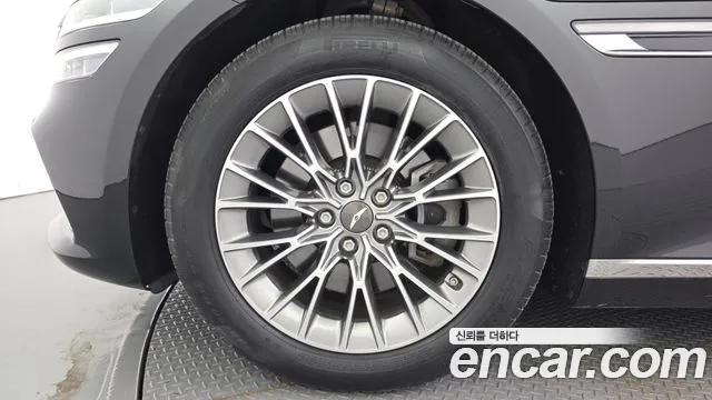 Genesis G80 2020 thumb 5