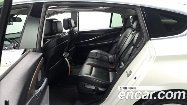 BMW Gran Turismo 2013 thumb 12