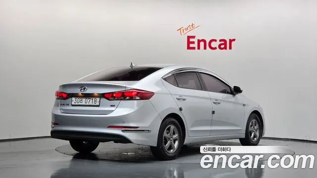 Hyundai Avante 2016 thumb 2