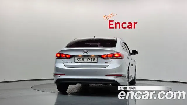 Hyundai Avante 2016 thumb 4