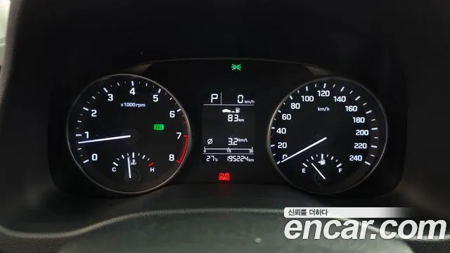 Hyundai Avante 2016 thumb 8