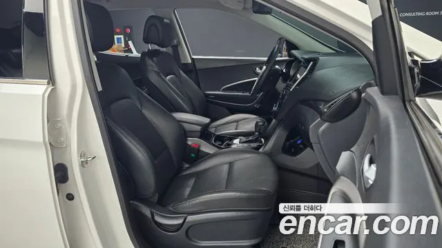 Hyundai Santa Fe 2017 thumb 10