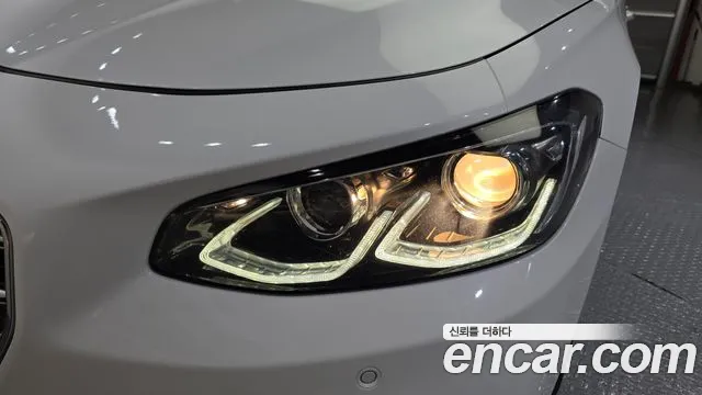 Hyundai Grandeur 2018 thumb 4